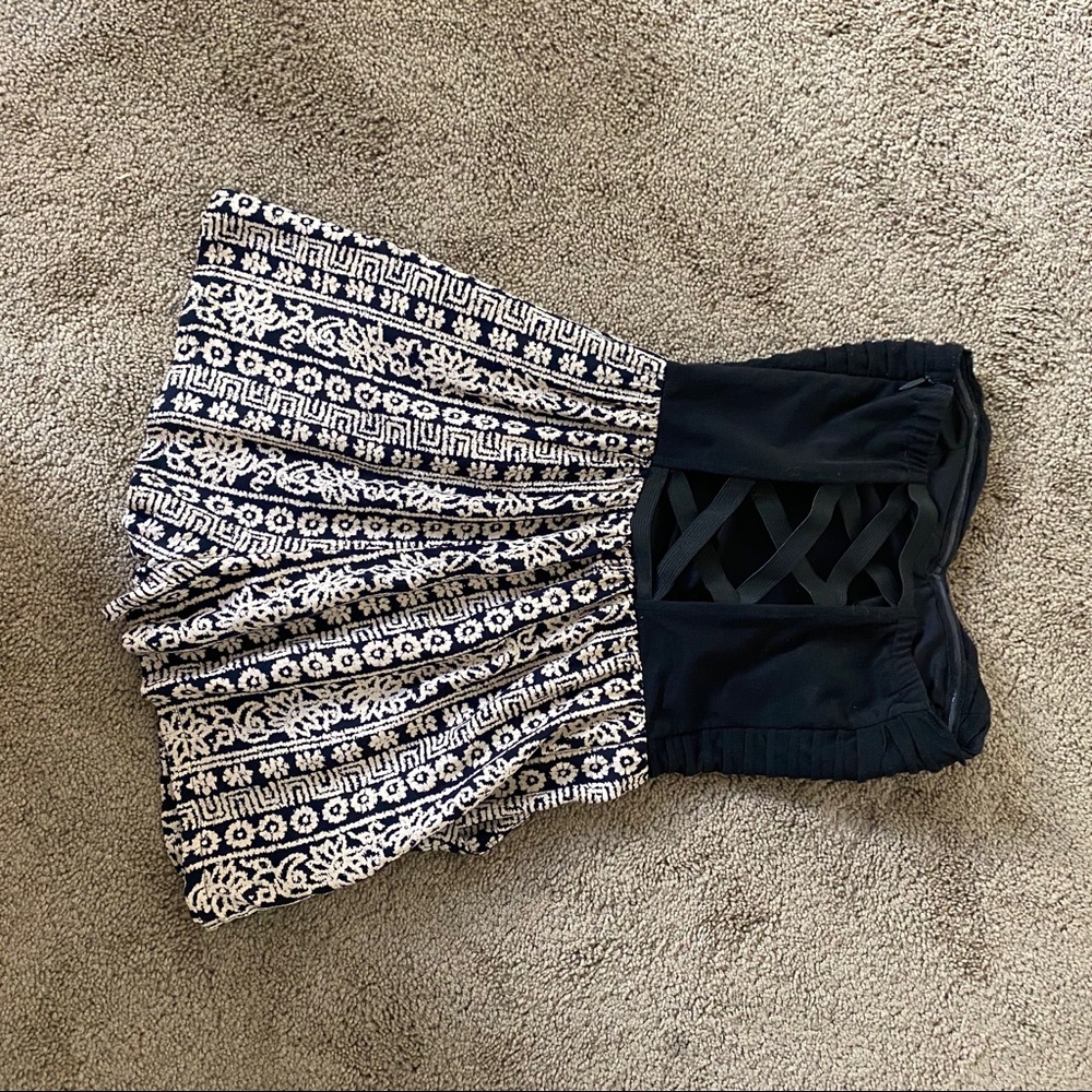 Romper - Picture 2 of 2